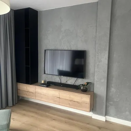 公寓 Apartament Zamiejska